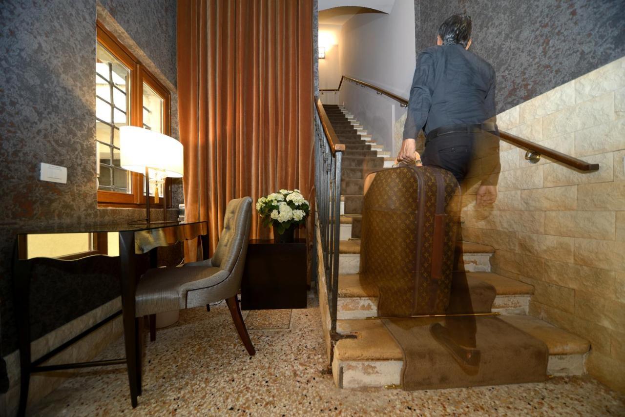 La Fenice Aparthotel Venedig